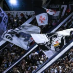 Vasco pensa ir à Justiça para pegar Boca e Fla em São Januário