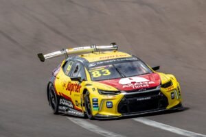 Stock Car: Casagrande converte pole em vitória em Cascavel