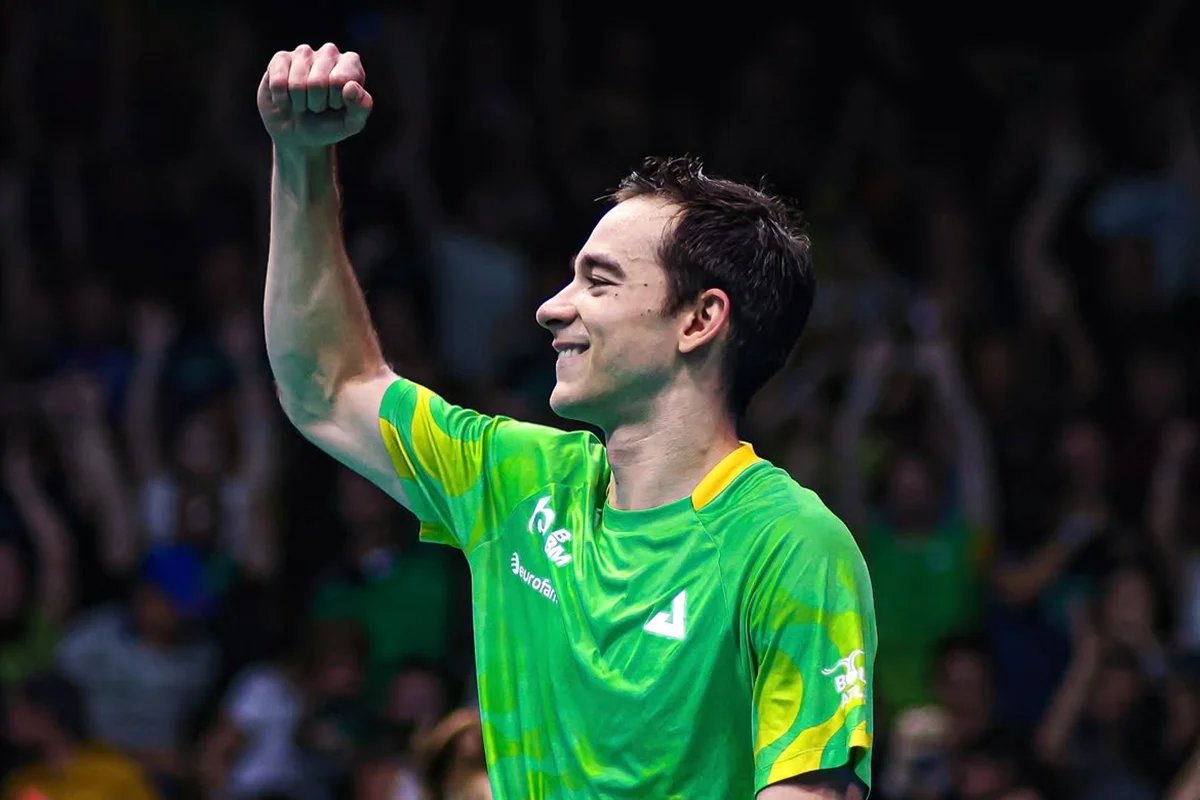 Hugo Calderano vence Dimitrij Ovtcharov e vai às quartas de Montpellier