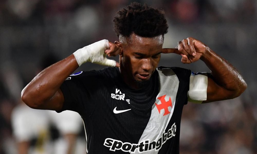 Thiago Mendes exalta trabalho do Vasco após quinta vitória: “Está sendo recompensado”