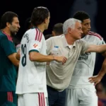 Real Madrid pode demitir Mourinho e contratar Didier Deschamps