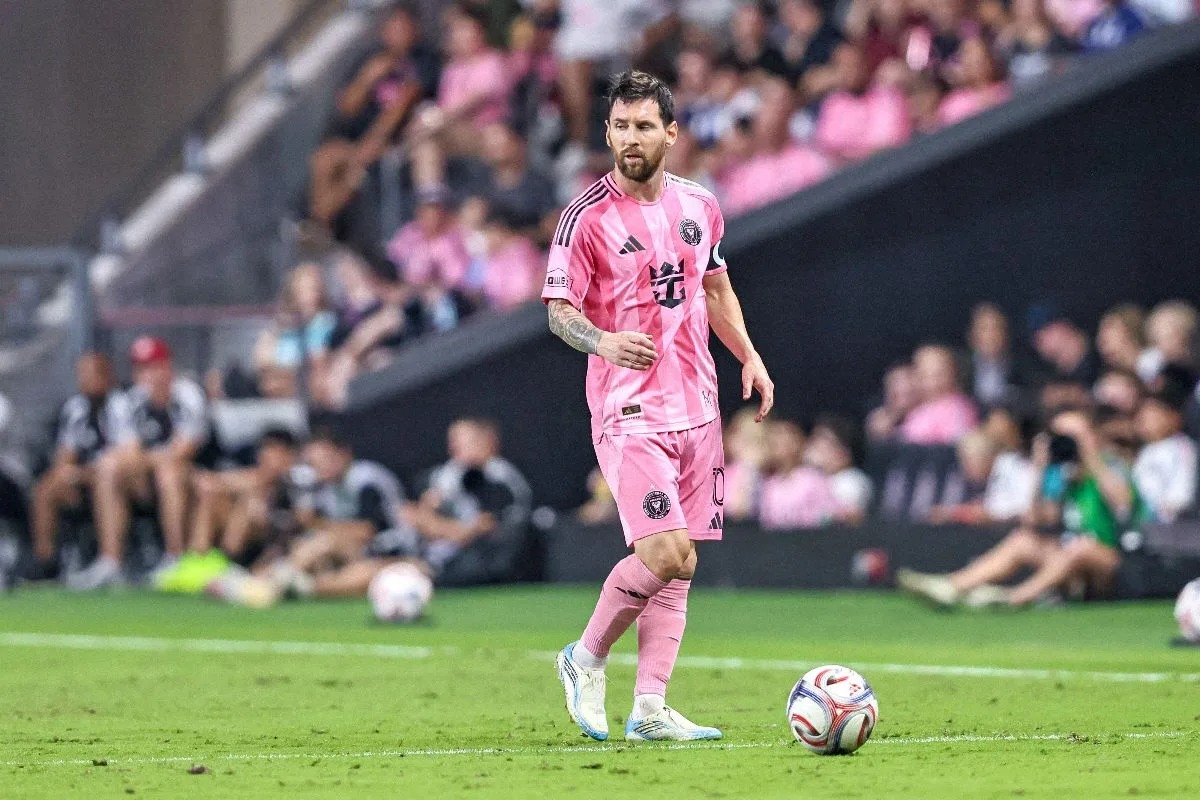 Messi chega a 936 gols e se aproxima da marca de mil