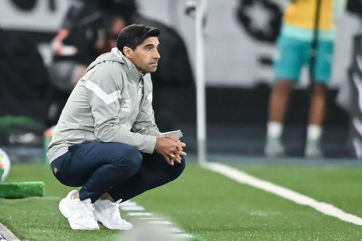 Palmeiras terá desfalques contra Bahia e fretará três voos