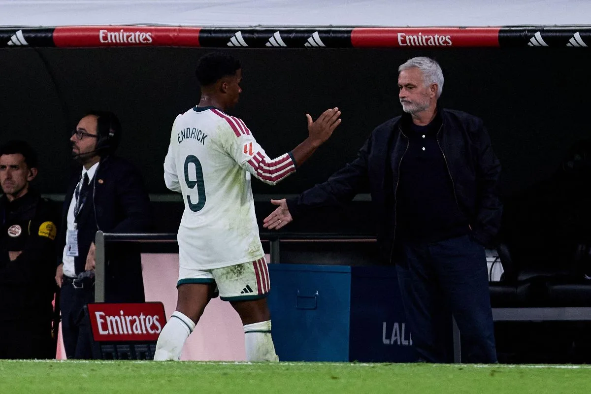 Real Madrid goleia Sevilla com dois de Mbappé, Endrick titular e mira El Clásico | Torcedores