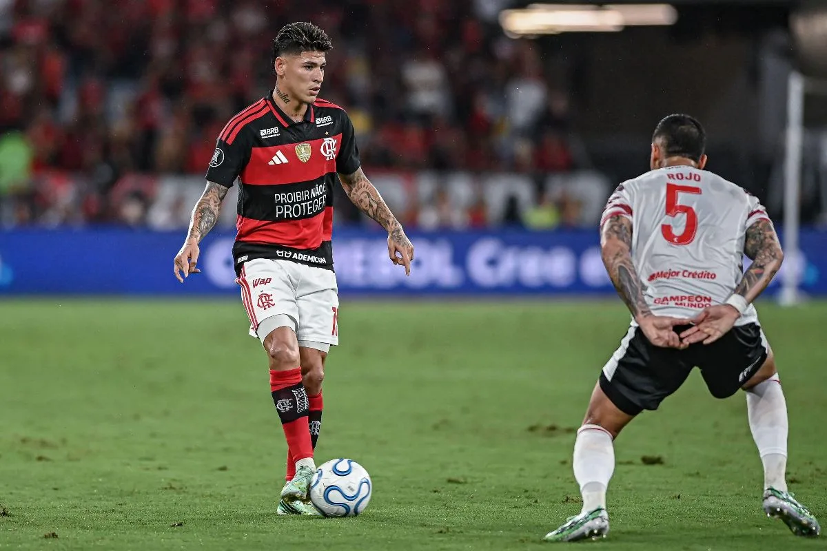 Flamengo se defende no caso Rojo e reforça respeito à Conmebol