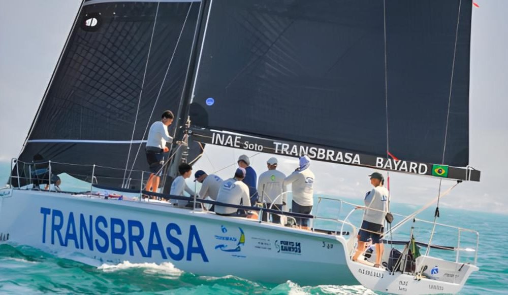 Regata de 200 milhas coloca dirigente e comandante diante do mesmo desafio no mar
