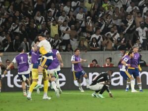 Vasco x Boca: argentinos festejam vaga na final no Maracanã; vídeo