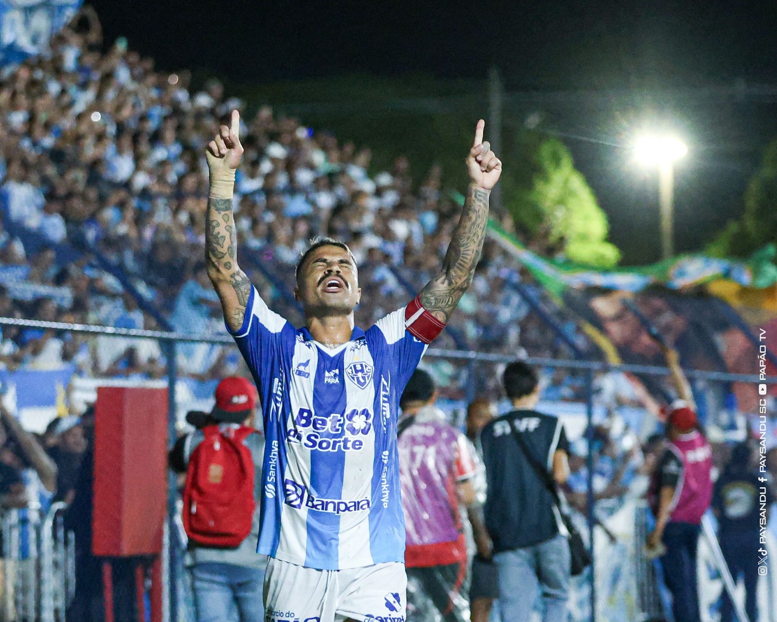 Meia Marcinho renova contrato com o Paysandu