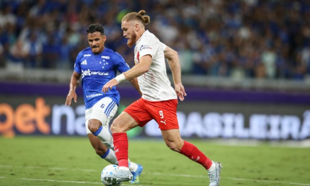 Red Bull Bragantino enfrenta o Cruzeiro tentando quebrar jejum de vitórias