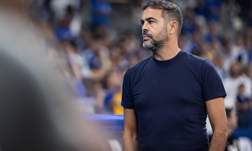 "É difícil tentar arranjar uma explicação": diz Artur Jorge sobre os gols sofridos de bola parada