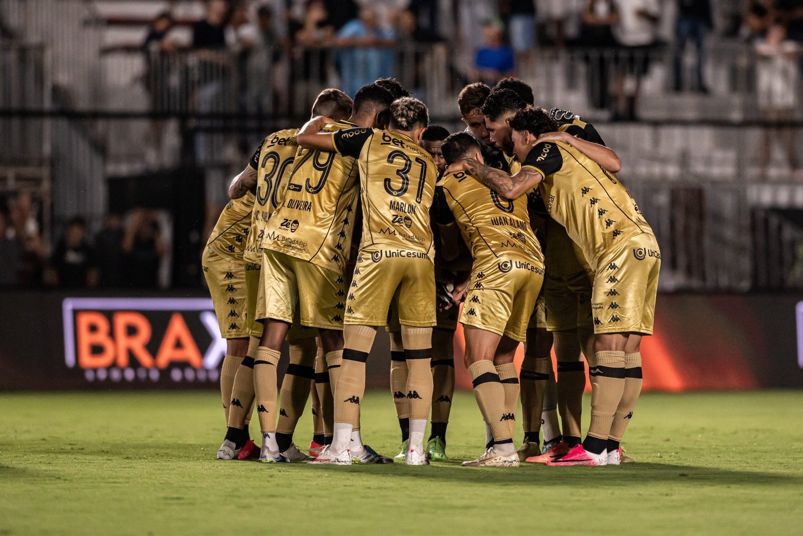 Atuações: goleiro Thiago Couto brilha em vitória do Sport; dê notas