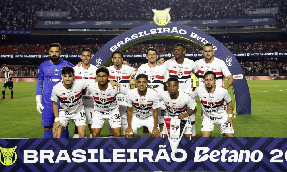 São Paulo perde invencibilidade no MorumBIS após derrota para o Santos