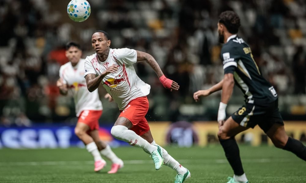 Mancini elogia time, mas assume falta de eficiência na partida