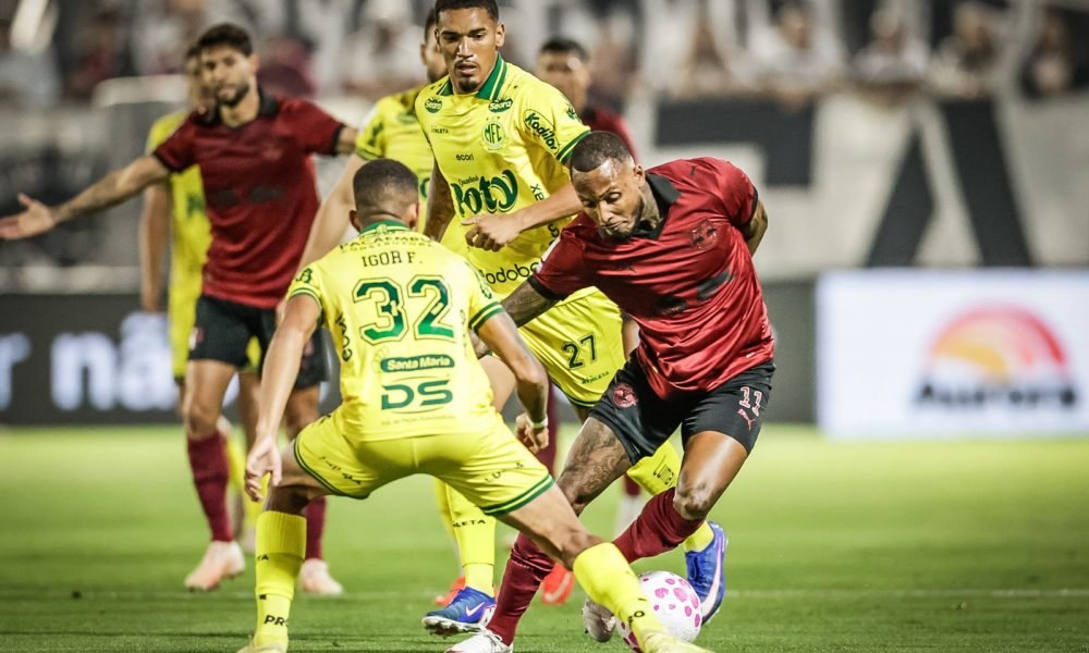 Red Bull Bragantino tropeça e aumenta sequência negativa no Brasileirão