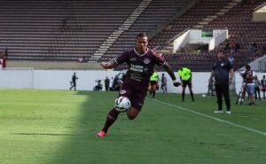Ferroviária perde Eduardo para 1º jogo da final da Série C e tem quatro pendurados