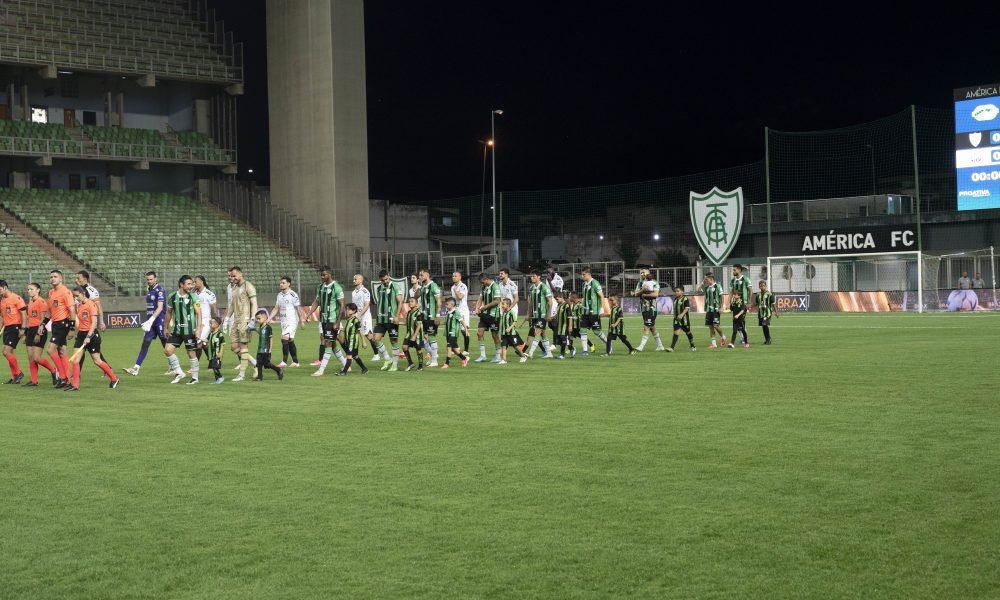 Da Libertadores à Série C: a queda livre do América-MG até a terceira divisão do futebol brasileiro