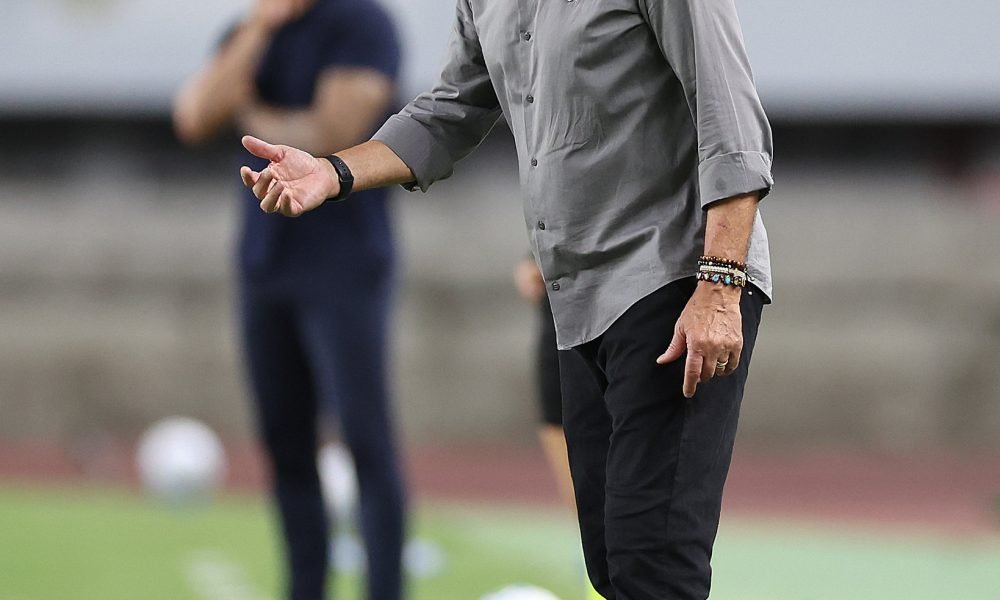 Tite analisa derrota do Botafogo e alerta para risco no Brasileirão
