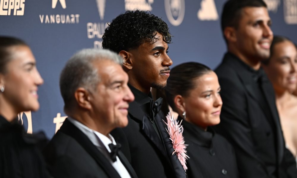 Yamal é eleito o melhor jogador jovem pela terceira vez seguida
