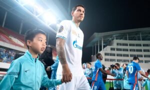 Nino revela negociação com o Palmeiras e possível retorno ao Brasil