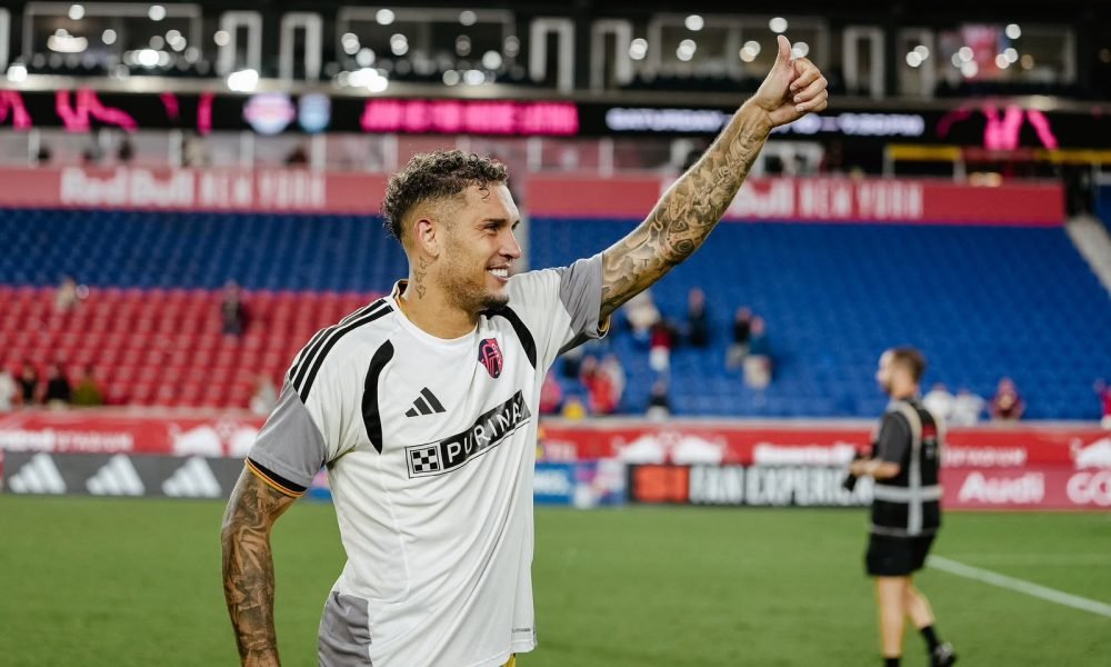 Rafael Navarro marca sexto gol em quatro jogos e dispara entre brasileiros na MLS