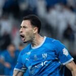 Com gol de Martinelli, Al Hilal vence clássico e chega à liderança do Saudita