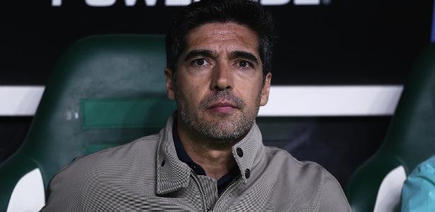 Palmeiras: Abel pode mudar esquema para semi da Copa do Brasil