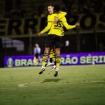 Fábio Matias lamenta gols sofridos pelo CRB na bola parada e reclama da arbitragem