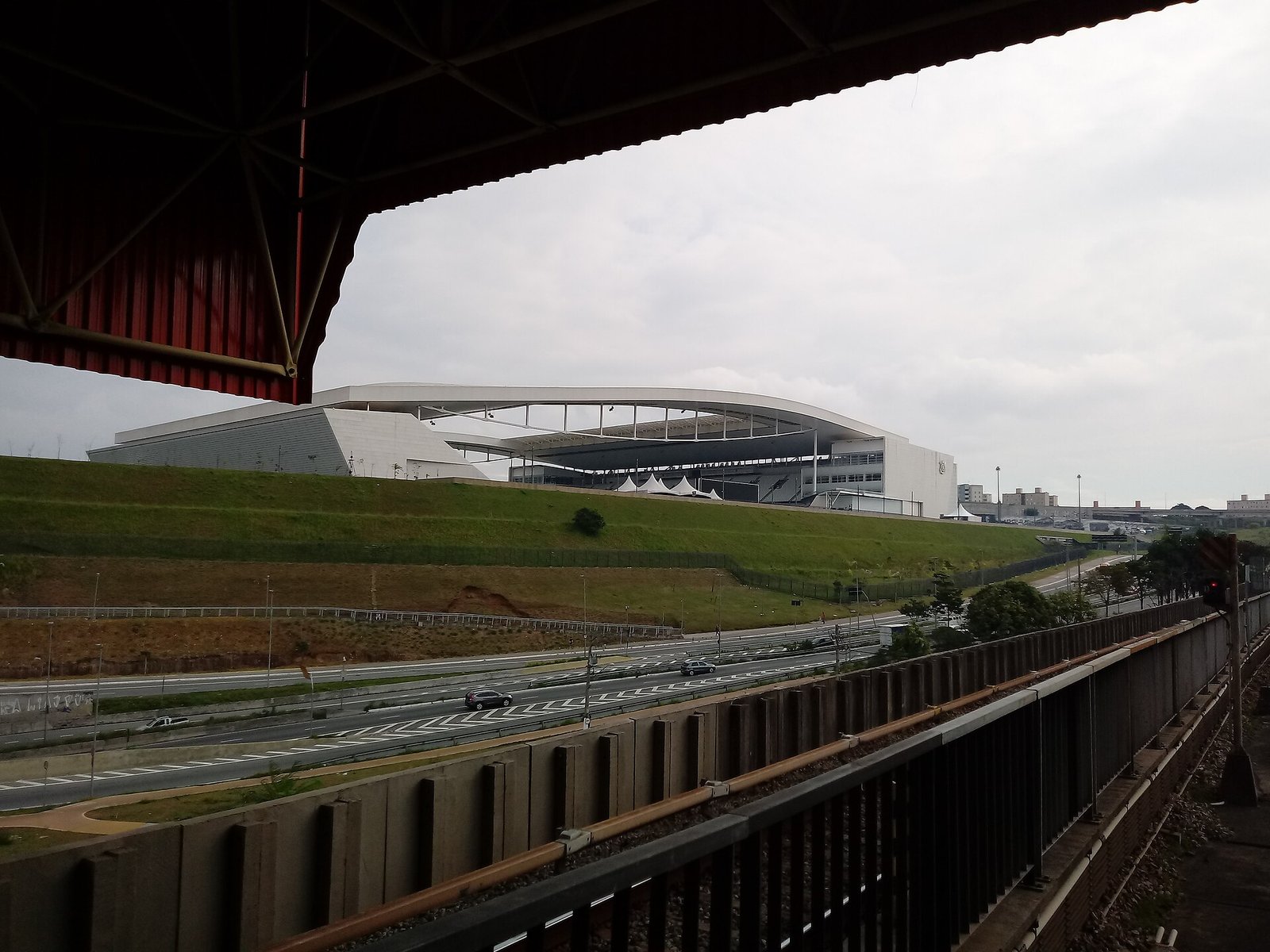 Arena Corinthians vista da Estação Corinthians–Itaquera