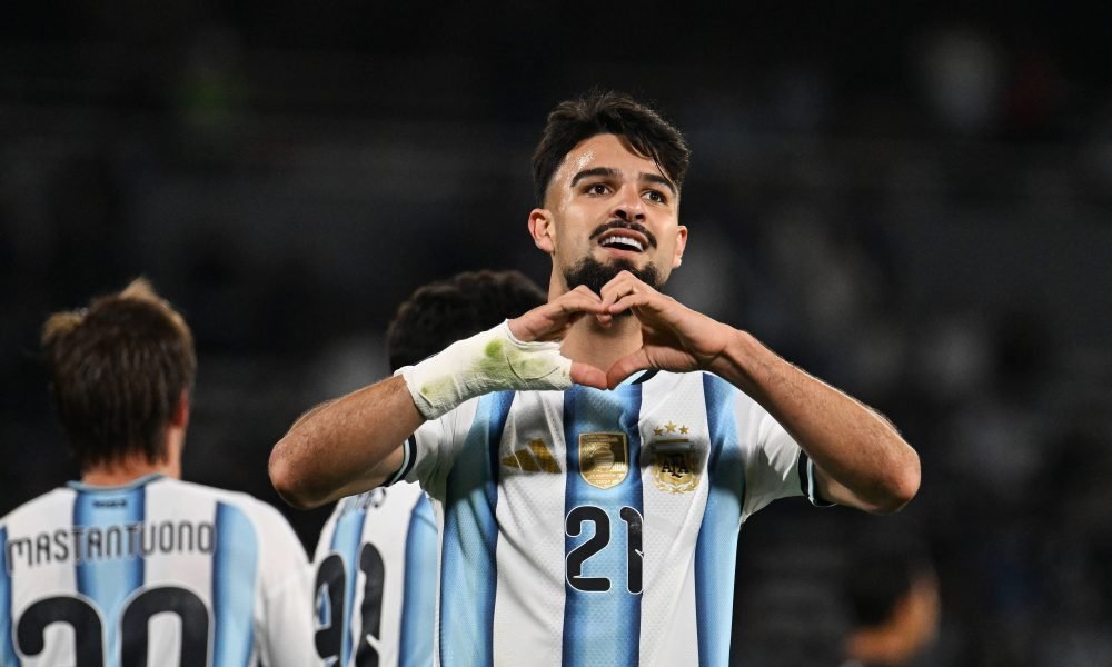 Flaco López faz primeiro gol e Argentina goleia Bolívia sem Messi; veja vídeo
