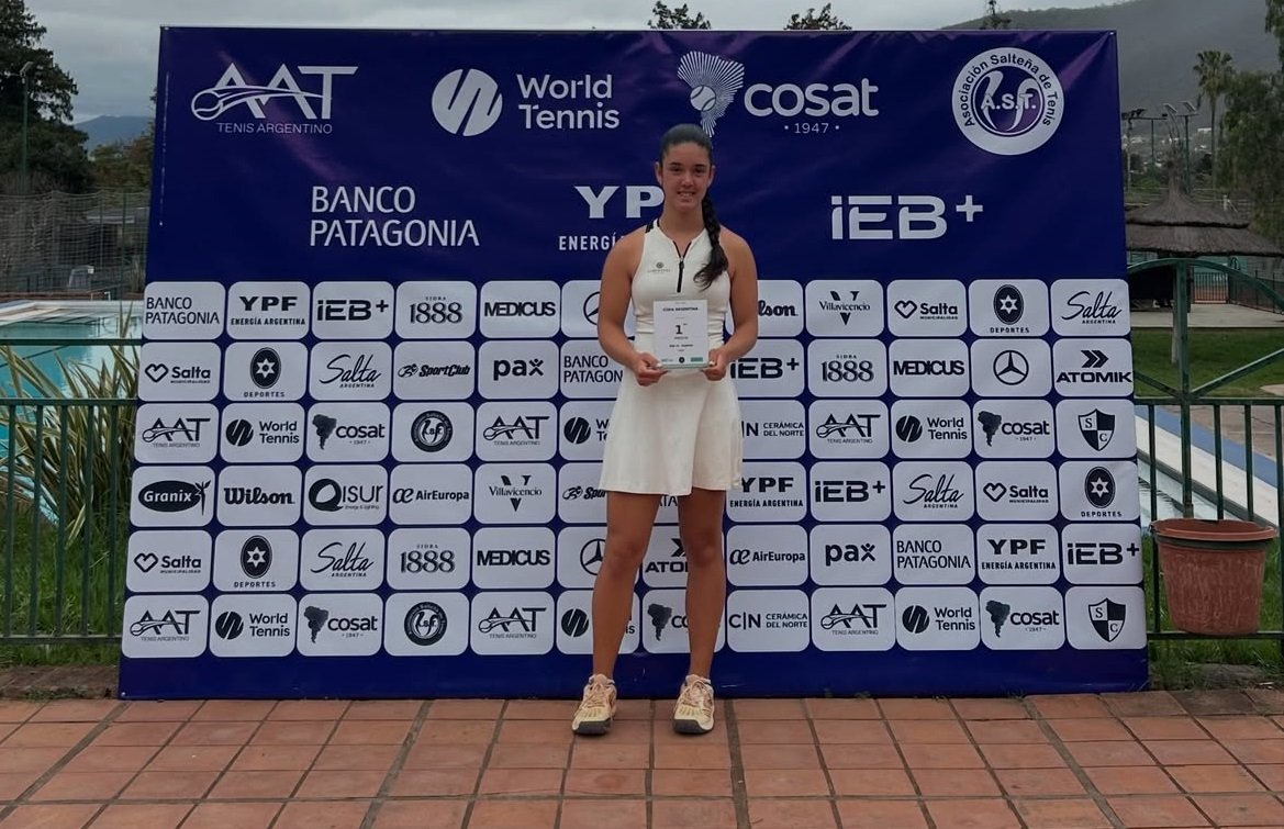 Duda Carbone conquista seu maior título e se aproxima do top 100 juvenil
