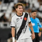Vasco atualiza situação de Facundo Colídio após saída contra o Remo