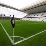 Corinthians relembra Democracia Corintiana e incentiva torcedores a votar