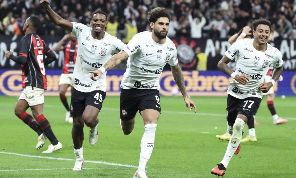 Yuri Alberto marca contra o Vitória e reforça: “Vamos sair dessa juntos”