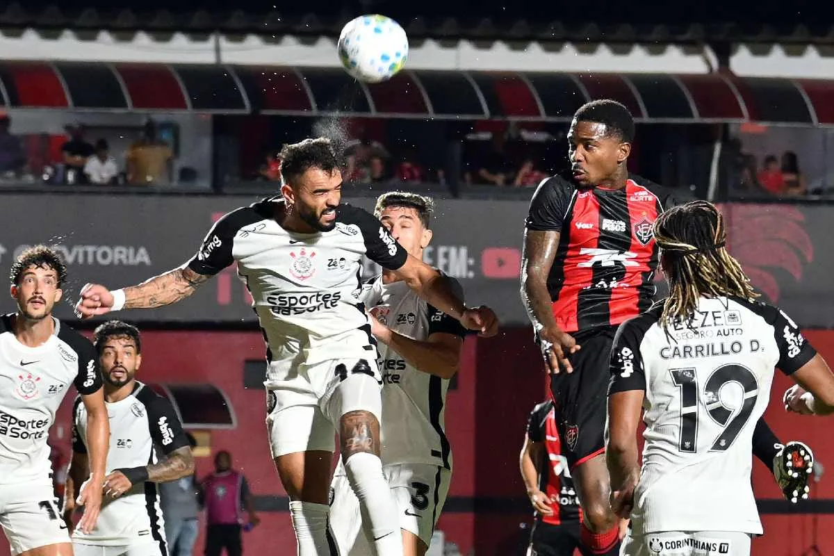 Futebol na TV hoje: segunda-feira (19) tem Corinthians x Vitória e Série B