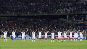 Cruzeiro supera Flamengo e Santos no returno do Brasileirão