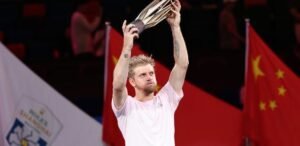 Davidovich Fokina vence Rafael Jodar e conquista o Masters 1000 de Xangai