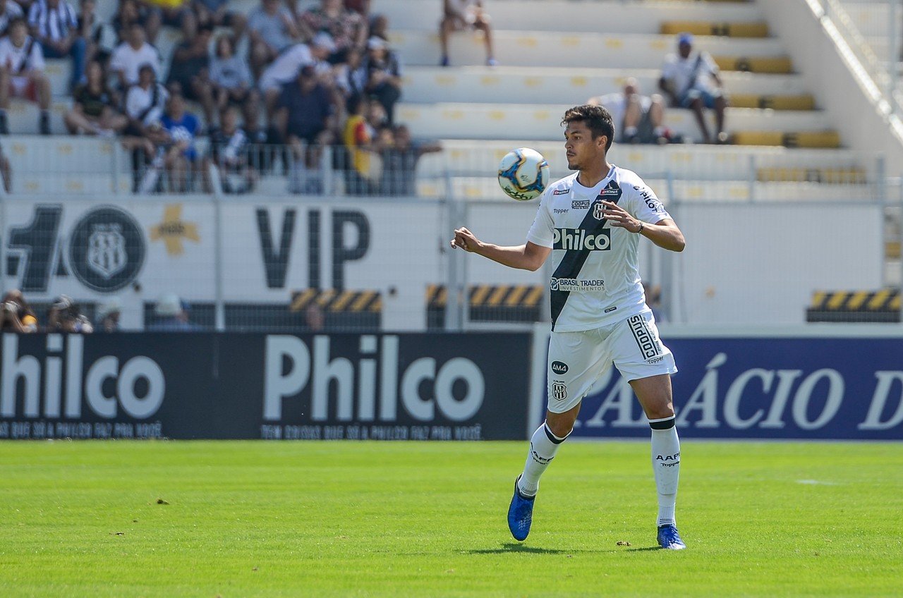 Taubaté anuncia contratação do zagueiro Reginaldo Júnior para a Série A2