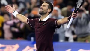 Djokovic garante retorno ao top 10, Medvedev volta ao top 5