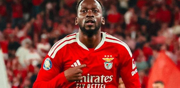 Allianz Cup: Belga faz dois, Benfica bate Gil Vicente e encara Porto na semifinal