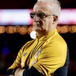 Dorival diz que Sabino começou no banco por desgaste: 'Recuperação difícil'