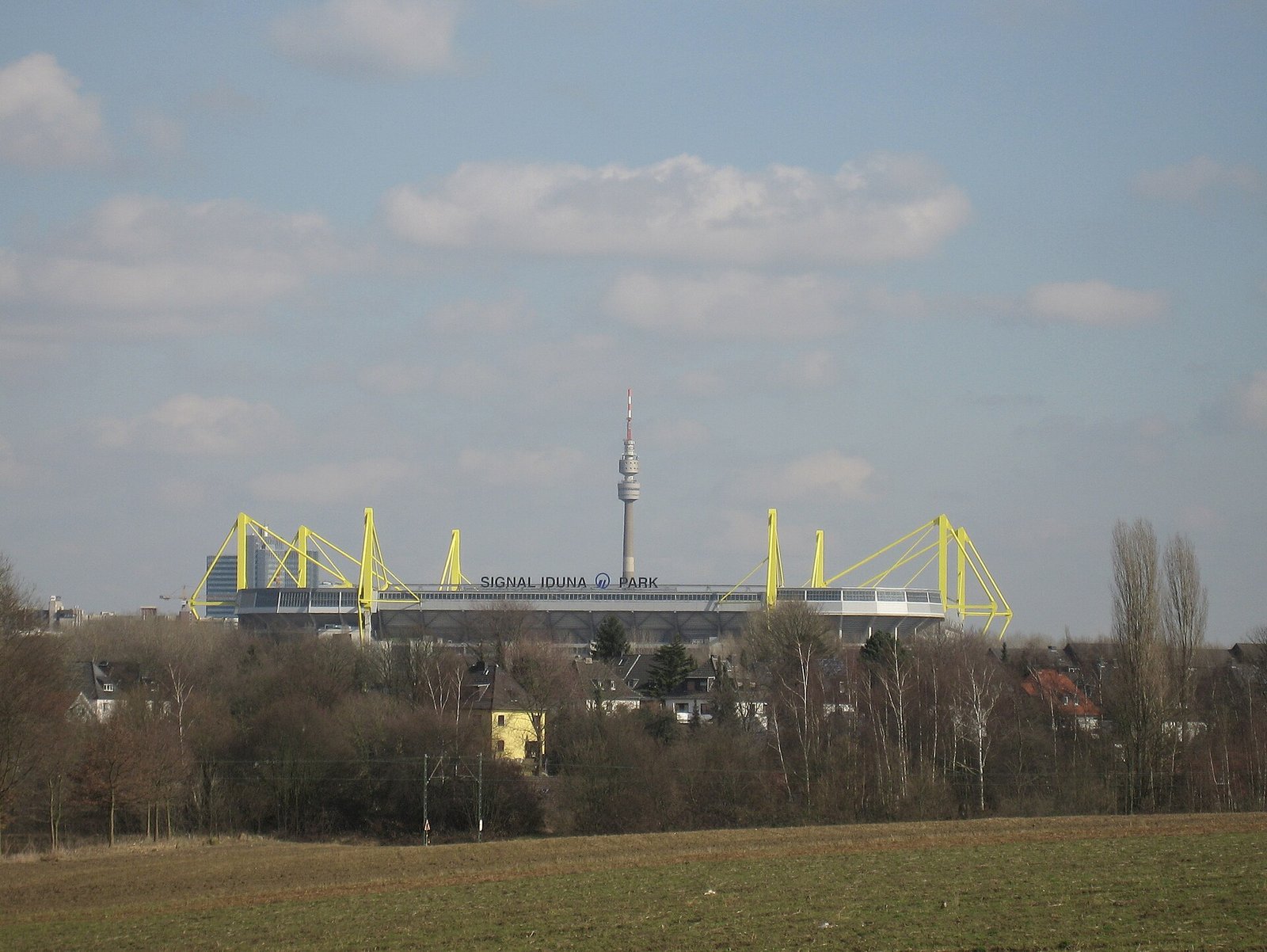 Dortmund-Westfalenstadion-00001