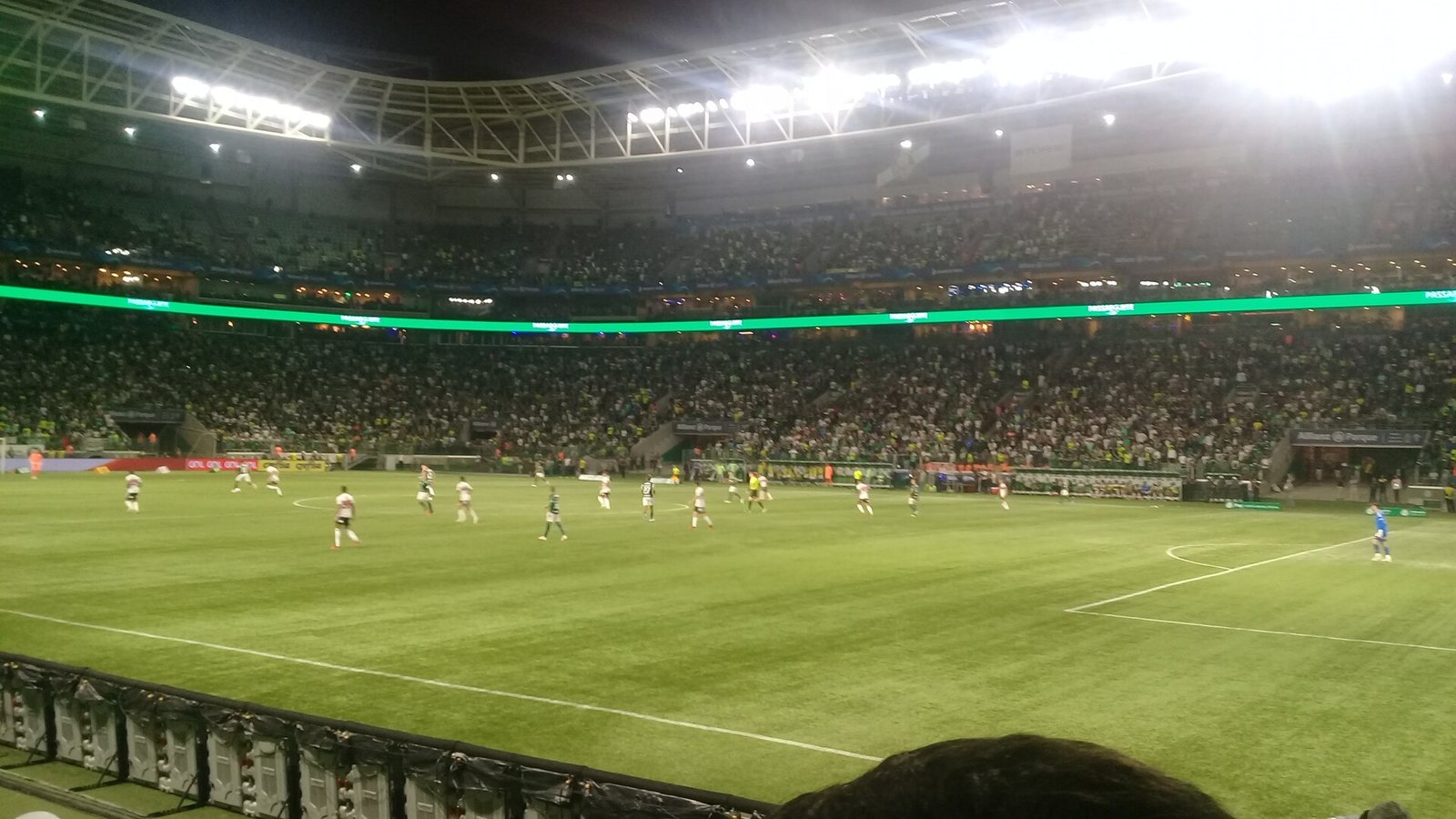 Equipes do Palmeiras e do São Paulo disputam clássico vencido pelo time alviverde por 5 a 0 no Allianz Parque pelo Campeonato Brasileiro de 2023. 3