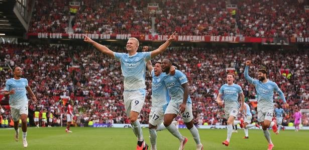 Erling Haaland, do Manchester City, comemora após marcar o gol que garantiu a vitória por 1 a 0 durante a partida da Premier League 2026/27 entre Manchester United e Manchester City