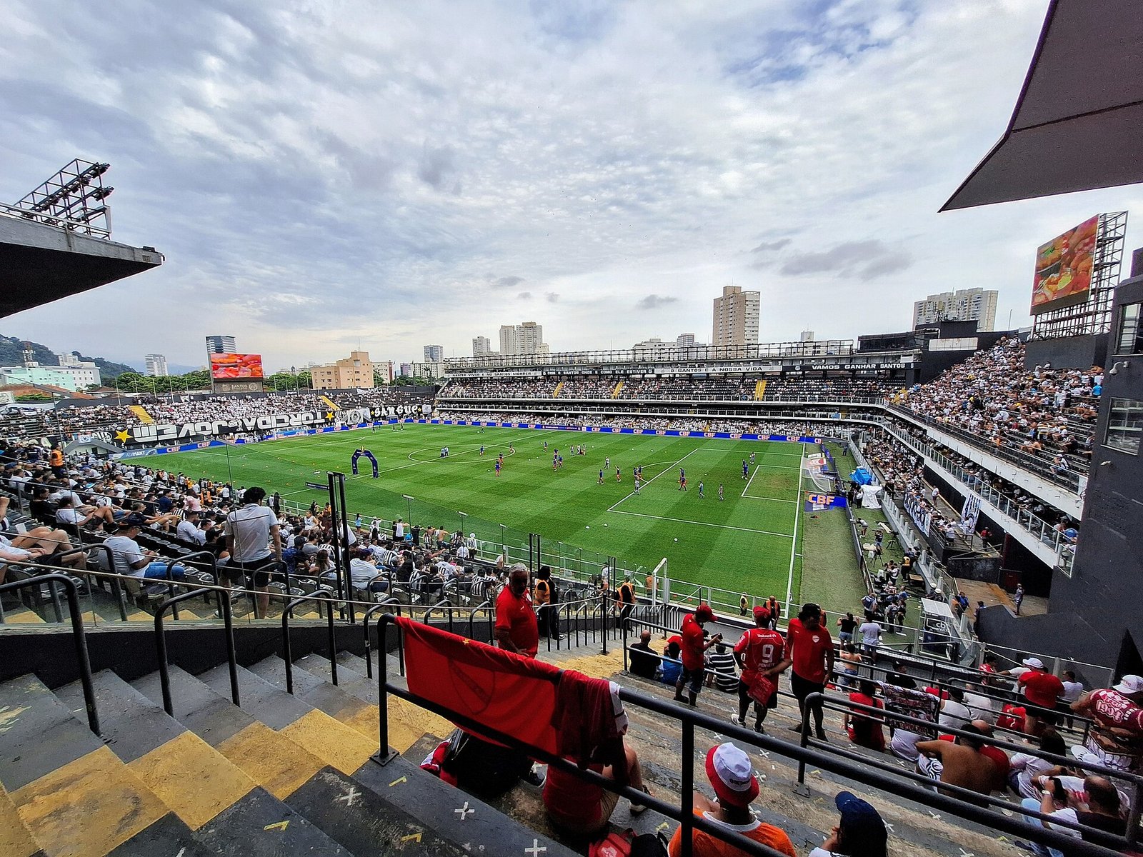 Estádio Urbano Caldeira- Santos vs Vila Nova em Novembro de 2024