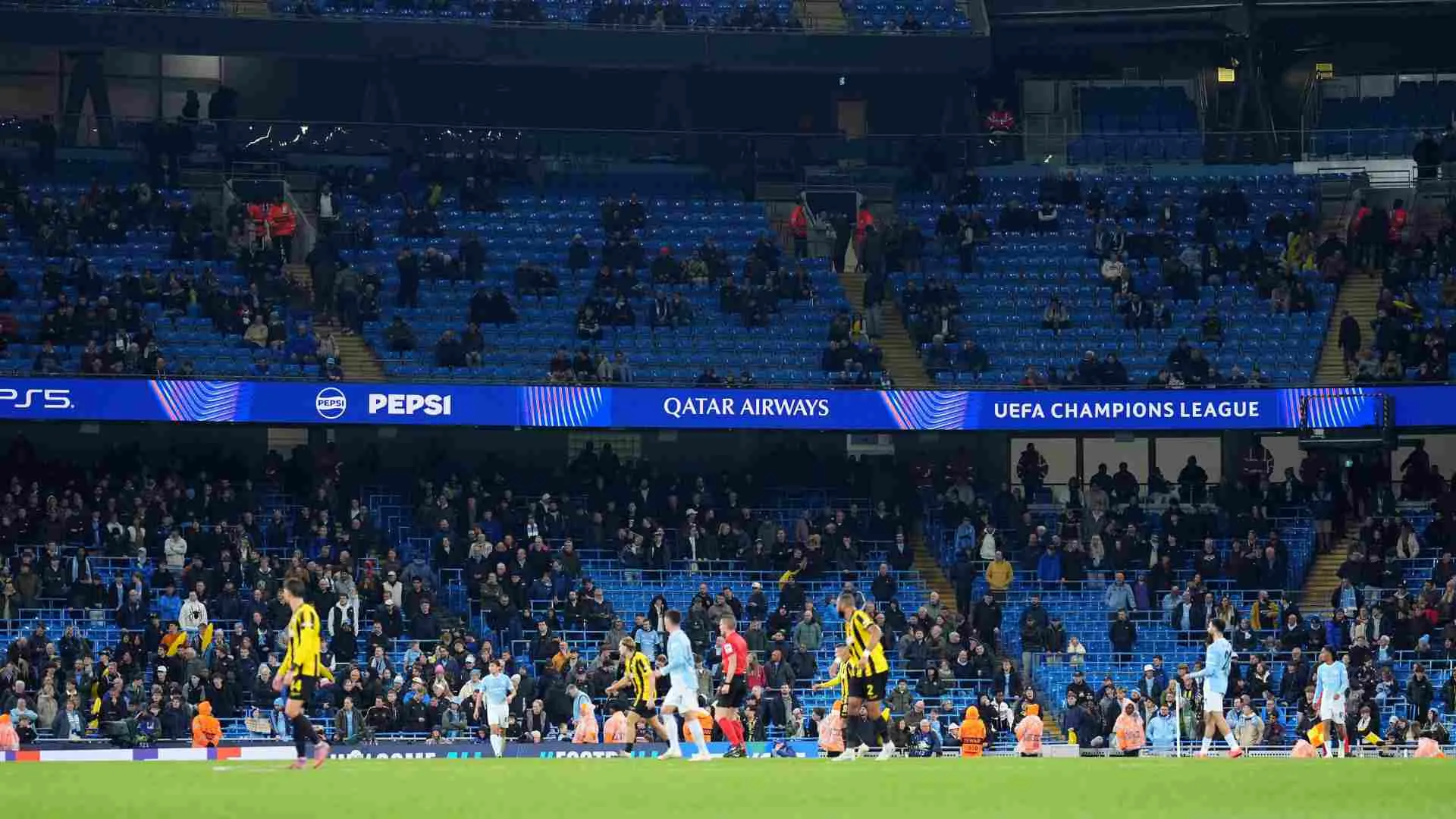 Manchester City joga com 20 mil lugares vazios