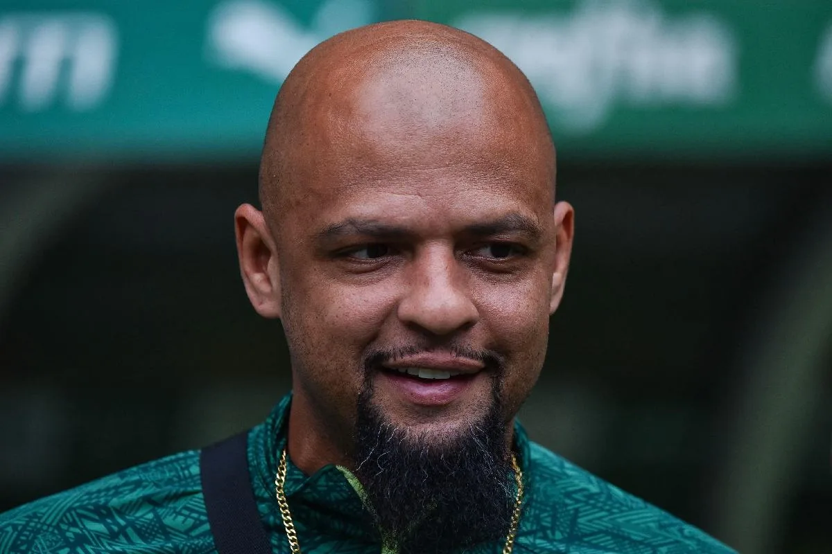 Felipe Melo aponta risco de Renato Gaúcho perder elenco do Grêmio