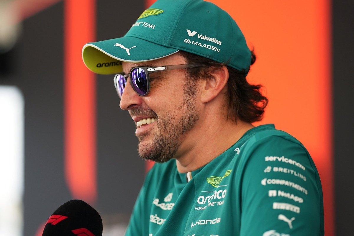 Alonso deve correr Dakar com Aston Martin em 27,diz site espanhol