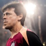 Brasileirão 2026: Fernando Diniz é o 19º técnico demitido no campeonato