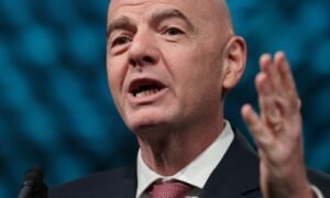 Candidato secreto surge como ameaça a reeleição de Infantino na Fifa