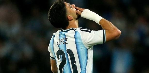 Flaco López comemora primeiro gol pela Argentina: 'Presente da vida'
